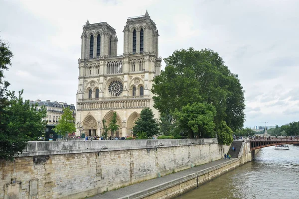 Notre Dame. — Stockfoto