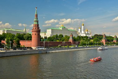 Moskova Kremlin bir yaz gününde.
