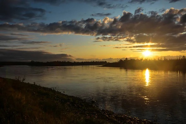Захід сонця на річці Шампань. — стокове фото