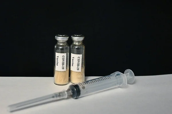 Vacinação Contra Coronavírus Covid Frasco Para Injetáveis Com Uma Vacina — Fotografia de Stock