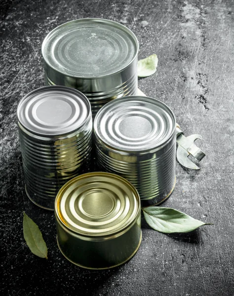Closed cans of canned food.