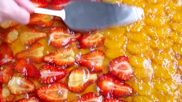 Tarte Aux Fruits Maison Aux Fraises Mandarine — Video