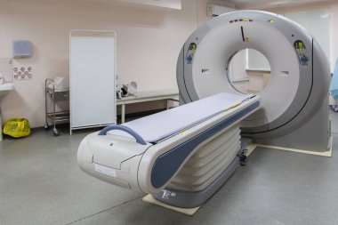 Hasta olmadan CT taraması.