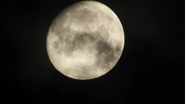 Luna Cielo Nocturno Nublado Primer Plano Video — Vídeos de Stock