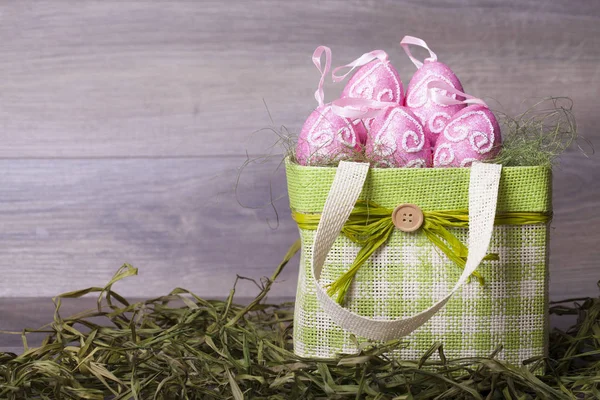 Wielkanocne Dekoracje Jajka Podłoże Drewniane — Zdjęcie stockowe
