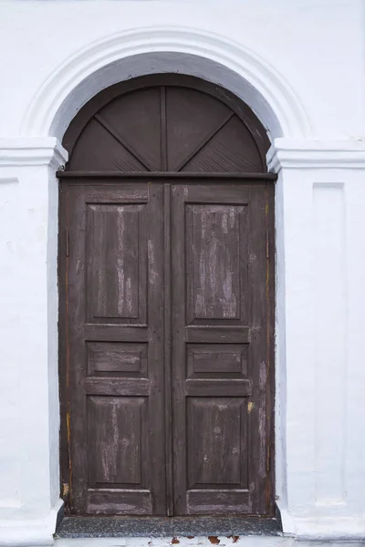 Porta Ingresso Antico Muro Pietra Vecchia Porta Ferro Battuto Metallo — Foto Stock