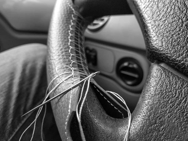 Car Interior Upgrade Diy Braid Steering Wheel Cover Auto Custom — Stock Photo, Image