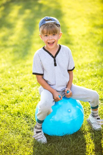 Small Boy Exercising Outdoors Sunny Day — Stock Photo, Image
