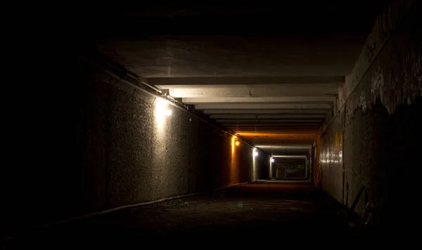 Тунель Підземний Пішохідний Перехід Вночі Стокове Зображення
