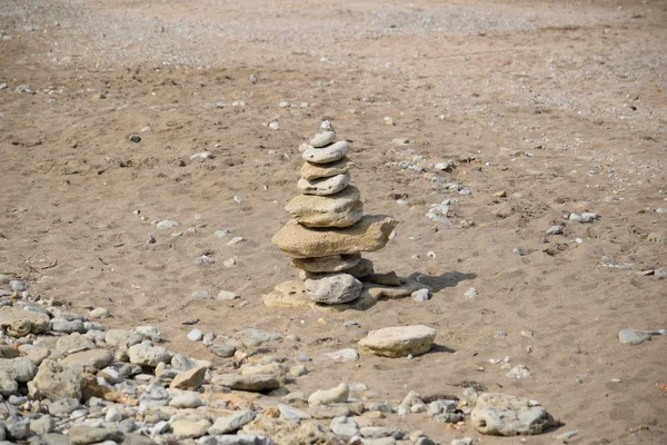 Камінь Баланс Пляж Галька — стокове фото