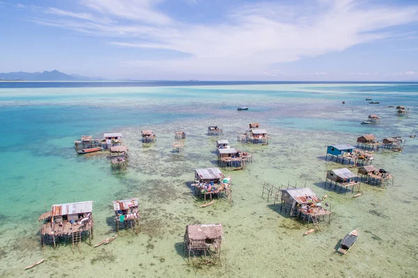 Schöne Luftaufnahme Borneo Meer Zigeuner Wasserdorf Mabul Bodgaya Insel Malaysia — Stockfoto