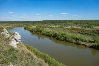Grekhovskaya dağın. Sylva Nehri