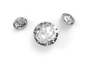 Beyaz arkaplanda elmas