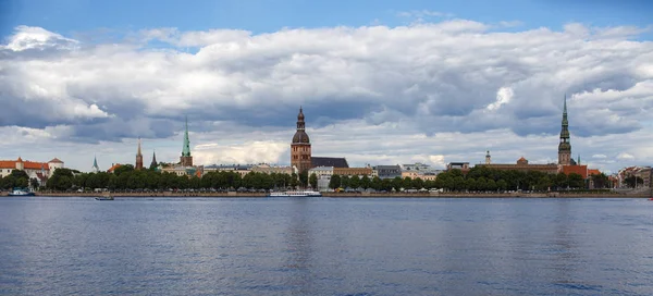 Panoramic View River Old Town Riga Latvia — Stock Photo, Image