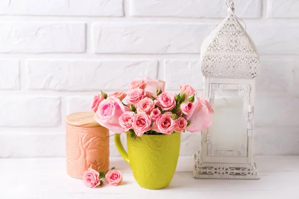 Pink Roses Flowers Green Cup Candle White Brick Wall Floral — Stock Photo, Image