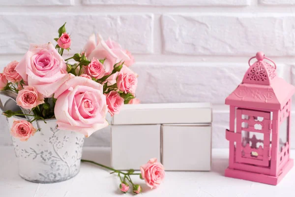 Fondo Del Día San Valentín Ramo Flores Rosas Rosadas Tiernas —  Fotos de Stock