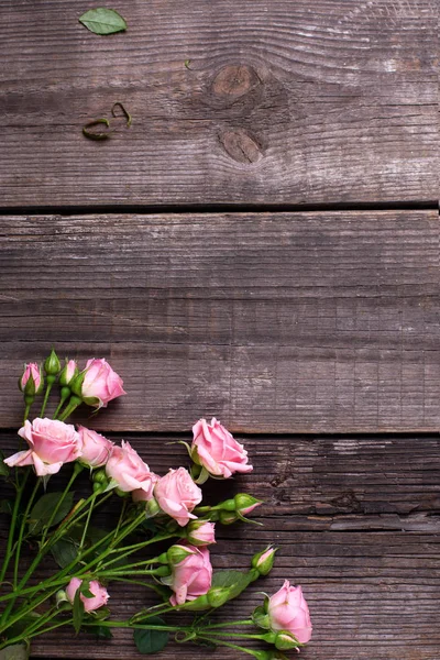 Rosas Rosas Flores Sobre Fondo Madera Vintage —  Fotos de Stock