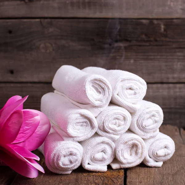 Spa setting. Towels for spa. — Stock Photo, Image