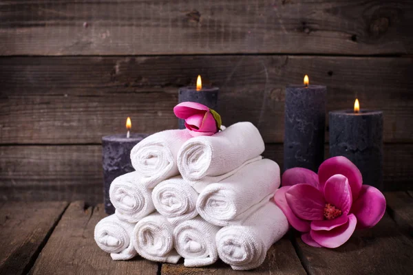 Spa setting. Towels for spa. — Stock Photo, Image