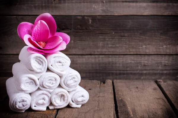 Spa setting. Towels for spa. — Stock Photo, Image