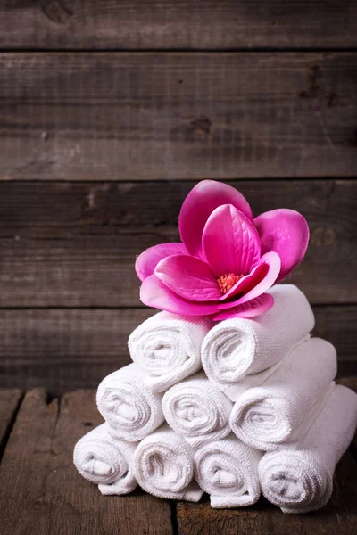 Spa setting. Towels for spa. — Stock Photo, Image