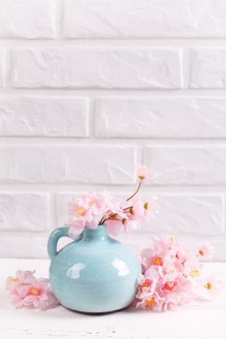 Çiçek natürmort düzeni