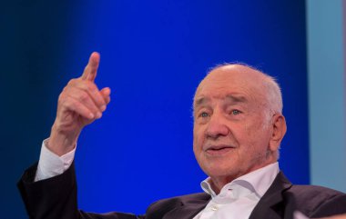 Frankfurt Am Main, Almanya - 13 Ekim 2018: Armin Mueller-Stahl, 70 Frankfurt Kitap Fuarı / Buchmesse Frankfurt