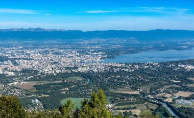 Cenevre, İsviçre, lac limon havadan görünümü / Cenevre Gölü ve çevresindeki peyzaj Fransa'nın Mont-Saleve görüldüğü gibi