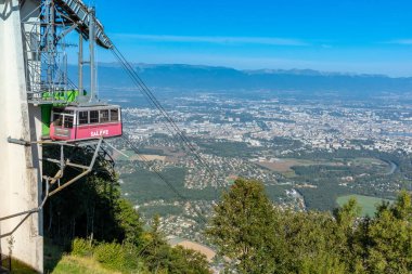 Mont-Saleve kablo tren istasyonunda Cenevre, İsviçre'nin manzaralı