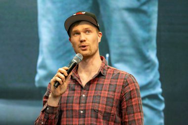 Stuttgart, Almanya - 30th Haziran 2018: Comic Con Almanya Stuttgart, bir iki gün fan kongre, Joonas Suotamo (Chewbacca, yıldız savaşları)