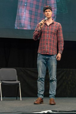 Stuttgart, Almanya - 30th Haziran 2018: Comic Con Almanya Stuttgart, bir iki gün fan kongre, Joonas Suotamo (Chewbacca, yıldız savaşları)