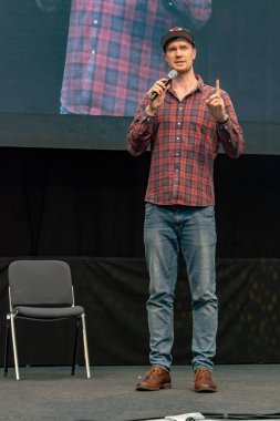 Stuttgart, Almanya - 30th Haziran 2018: Comic Con Almanya Stuttgart, bir iki gün fan kongre, Joonas Suotamo (Chewbacca, yıldız savaşları)