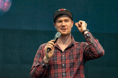 Stuttgart, Almanya - 30th Haziran 2018: Comic Con Almanya Stuttgart, bir iki gün fan kongre, Joonas Suotamo (Chewbacca, yıldız savaşları)