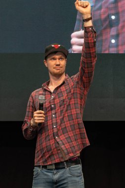 Stuttgart, Almanya - 30th Haziran 2018: Comic Con Almanya Stuttgart, bir iki gün fan kongre, Joonas Suotamo (Chewbacca, yıldız savaşları)