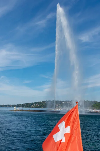 Jet Eau Hito Ciudad Ginebra Con Una Bandera Suiza Primer — Foto de Stock