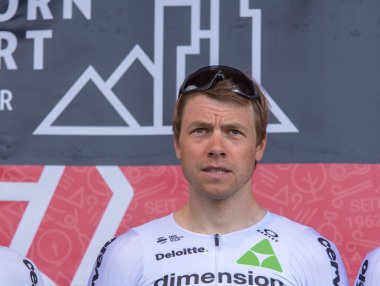 Eschborn, Almanya - 1 Mayıs 2018: Eschborn-Frankfurt bisiklet yarışı, Edvald Boasson Hagen (takım boyut veri)