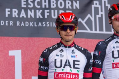 Eschborn, Almanya - 1 Mayıs 2018: Eschborn-Frankfurt bisiklet yarışı, Aleksandr Riabushenko (BAE ekibi Emirlikleri)