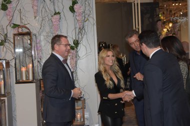 Frankfurt, Almanya. 12 Şubat, 2018. Ambiente: Model Sylvie Meis (* 1978) Ambiente 2018 tüketim malları Frankfurt am Main içinde adil ziyaret. Hollanda olan fuarın bu yıl onur konuğu