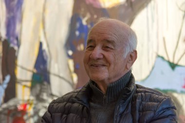 Bad Soden, Almanya. 27 Ekim, 2017. Armin Mueller-Stahl, Alman aktör, ressam ve Stadtgalerie Bad Soden onun sanat sergisi için basın toplantısında. Sergi 28 Ekim-26 Kasım 2017