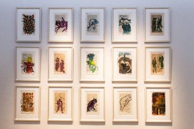 Bad Soden, Almanya. 27 Ekim, 2017. Armin Mueller-Stahl, Alman aktör, ressam ve Stadtgalerie Bad Soden onun sanat sergisi için basın toplantısında. Sergi 28 Ekim-26 Kasım 2017