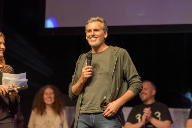 Bonn, Almanya. 20 Ekim 2017. FEHR'in Oded (* 1970), bize aktör, Fearcon, Maritim Hotel Bonn 20-22nd Ekim 2017 arasında yer alan bir korku fan kongre açılış töreni aşamada girme.