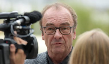 Frankfurt, Almanya. 11 Ekim, 2017. Robert Menasse, Avusturyalı yazar, Frankfurt Bookfair röportaj / Buchmesse Frankfurt 2017 