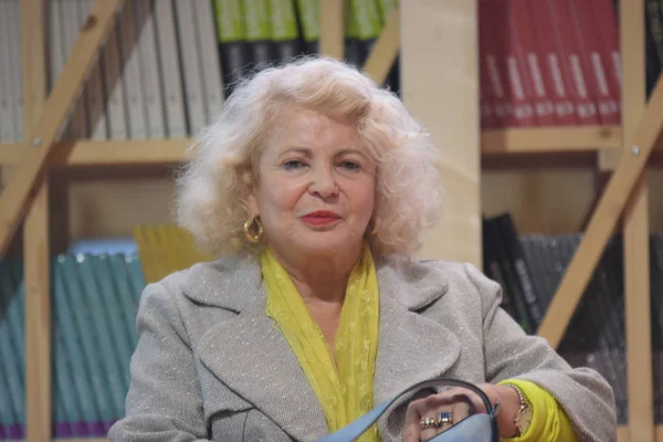 Frankfurt, Almanya. 11 Ekim, 2017. Paula Jacques, Fransız romancı ve gazeteci, Prix des cinq kıta de la Frankofon'un, Frankfurt Bookfair adlı / Buchmesse Frankfurt