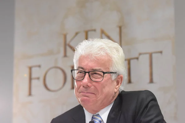 Frankfurt Main 2017 Ken Follett Britischer Bestsellerautor Bei Der Internationalen — Stockfoto