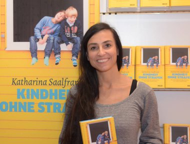 Frankfurt, Germany. 13th Oct, 2017. Katharina Saalfrank (* 1971), best known as 'Die Super Nanny', Frankfurt Bookfair / Buchmesse Frankfurt 2017