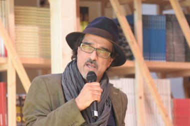 Frankfurt, Almanya. 14 Ekim, 2017. ATiq Rahimi (* 1962), Fransız yazar, Frankfurt Bookfair adlı / Buchmesse Frankfurt 2017