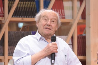 Frankfurt, Almanya. 15 Ekim, 2017. Jean-Claude Mezieres (* 1938), Fransız çizgi roman sanatçısı - Valerian ve Veronique / Valerian ve Laureline çizgi roman - Frankfurt Bookfair / Buchmesse Frankfurt 2017