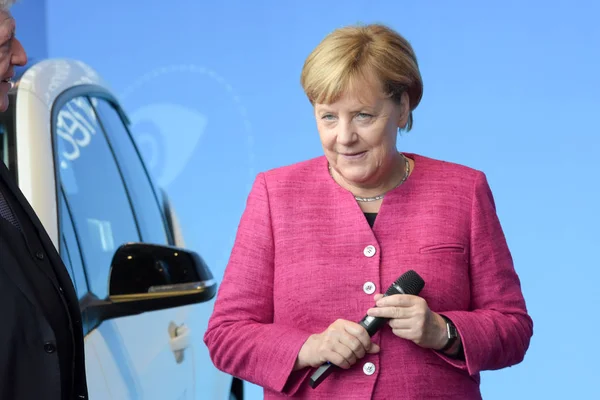Francoforte Germania Settembre 2017 Angela Merkel Visita Stand Qualcomm Durante — Foto Stock