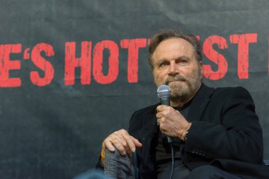 Dortmund, Almanya - 8 Nisan: Aktör Franco Nero (Django, Django zincirsiz, John fitil 2, ölmek zor 2), hafta sonu cehennem, bir iki gün (Nisan 7-8 2018) korku temalı fan kongre.