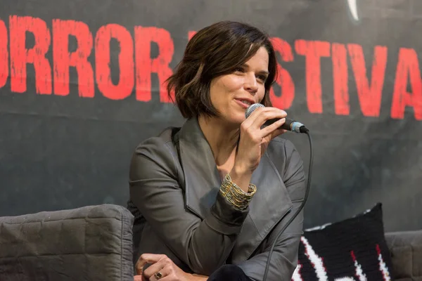 Stock image DORTMUND, GERMANY - APRIL 8: Actress Neve Campbell (Scream,Wild Things, House of Cards) at Weekend of Hell, a two day (April 7-8 2018) horror-themed fan convention.